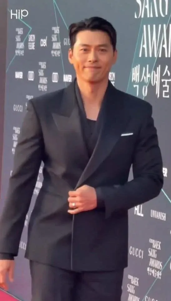 Hyun Bin background image recommended by Choeaedol Celeb fandom
