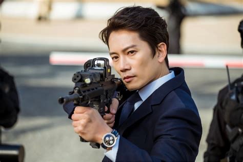 Latest photo of Ji Sung