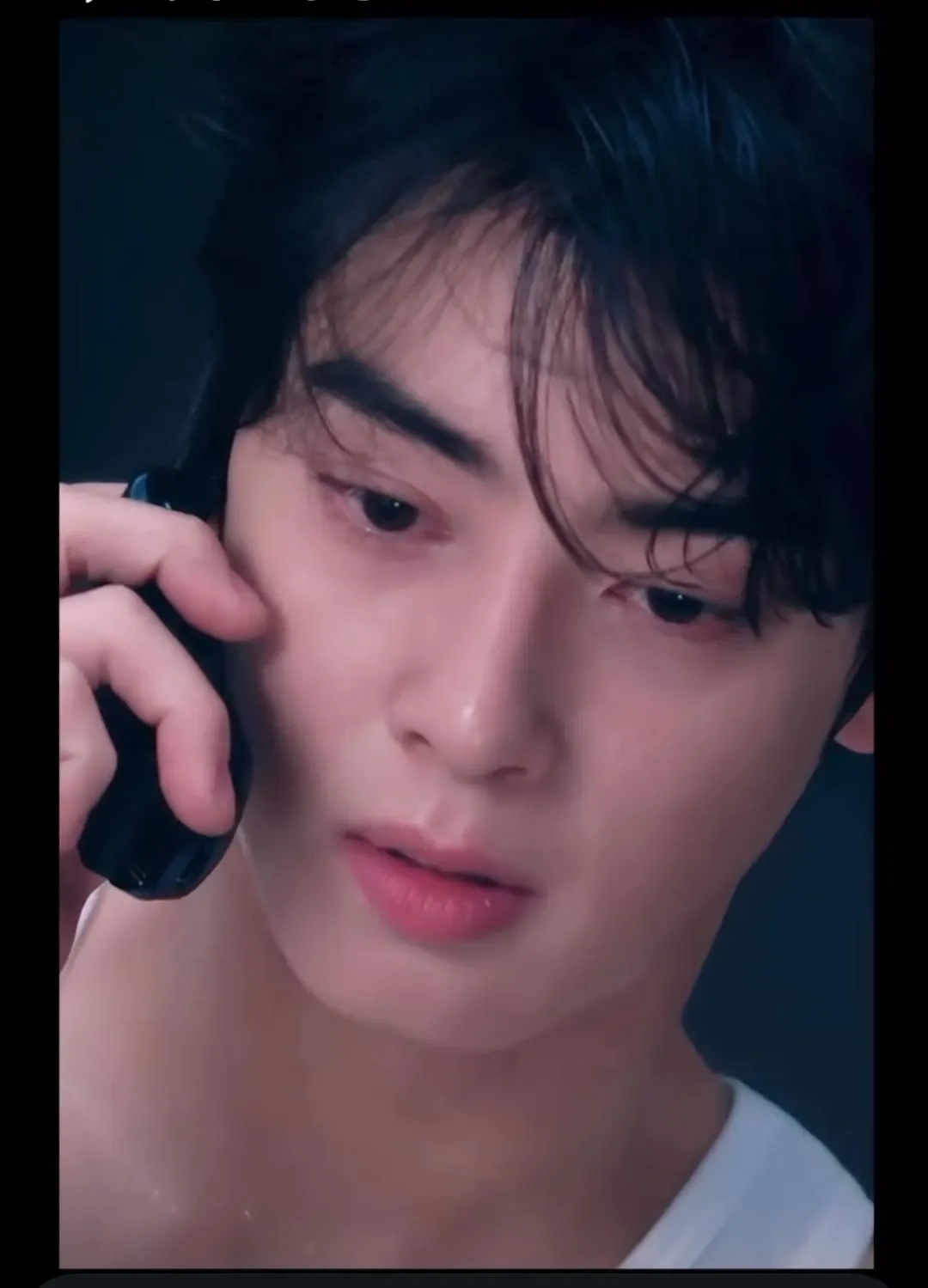 A moment captured by a fan of Cha Eunwoo