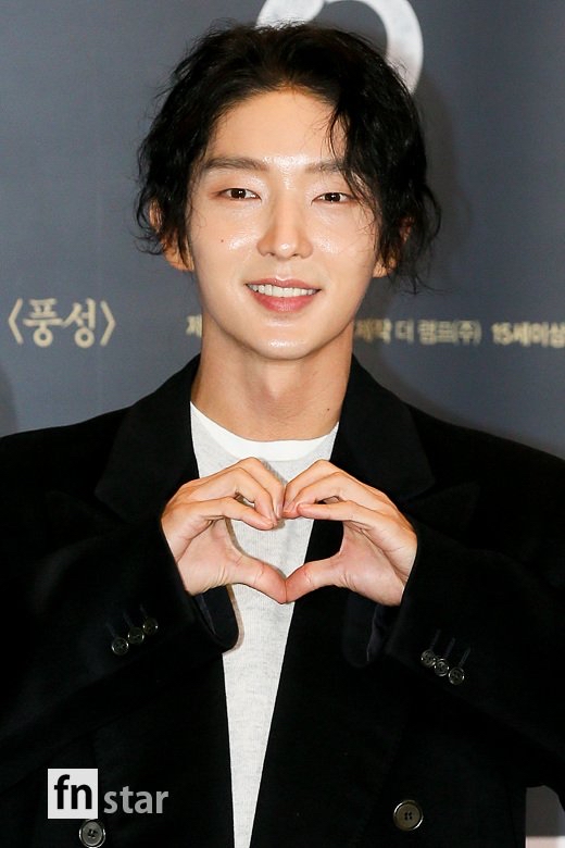 이준기 최근 활동샷