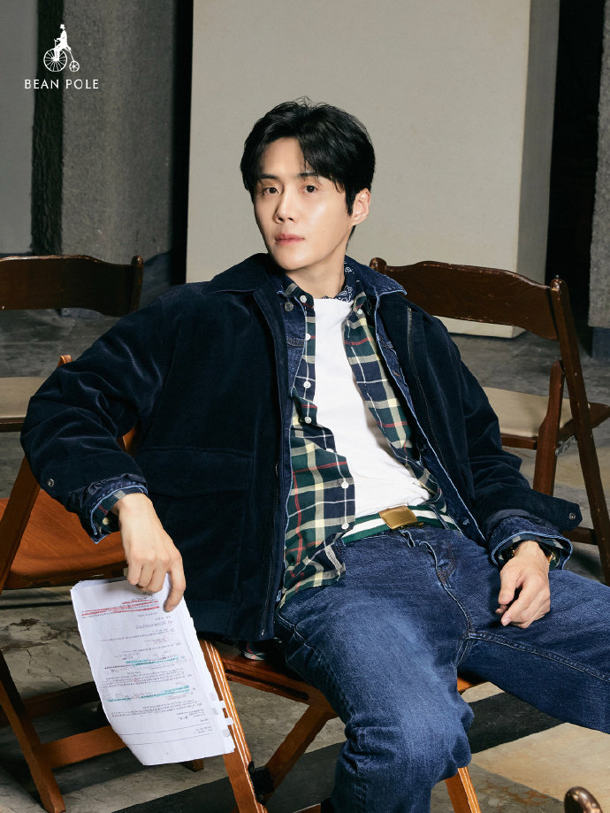 Latest photo of Kim Seonho
