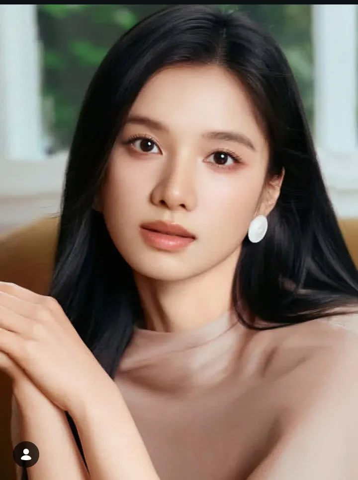 Latest photo of Jingyi Zhang