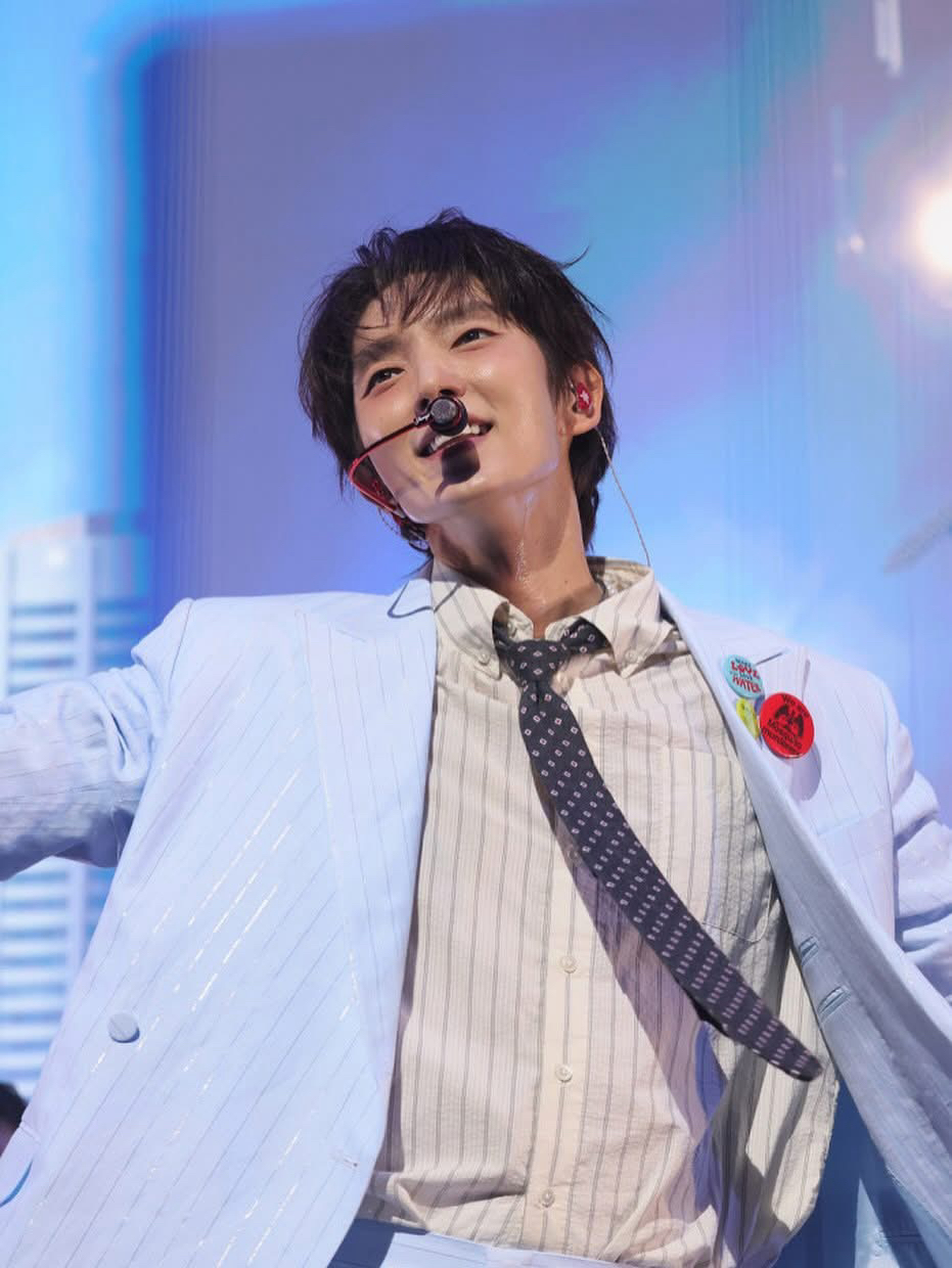 A moment captured by a fan of Lee Joongi