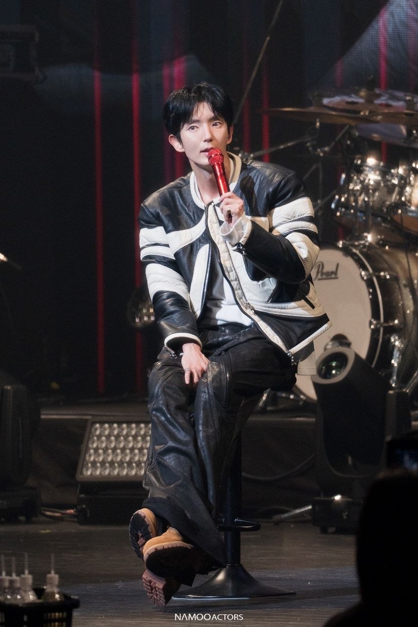 Latest photo of Lee Joongi