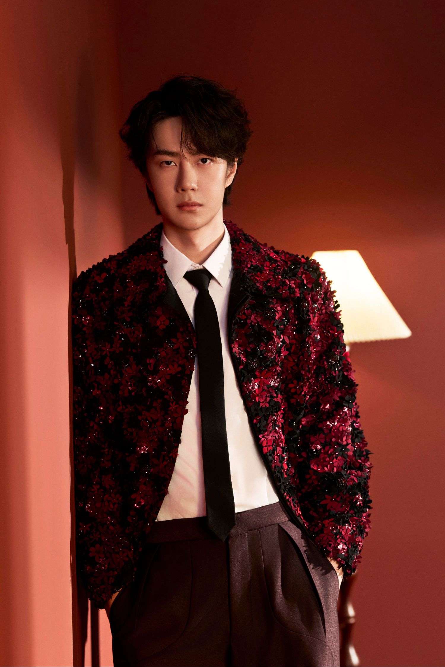 Behind-the-scenes cut of Wang Yibo