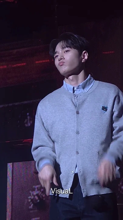 Recent activity shot of Kim Myungsoo (L)