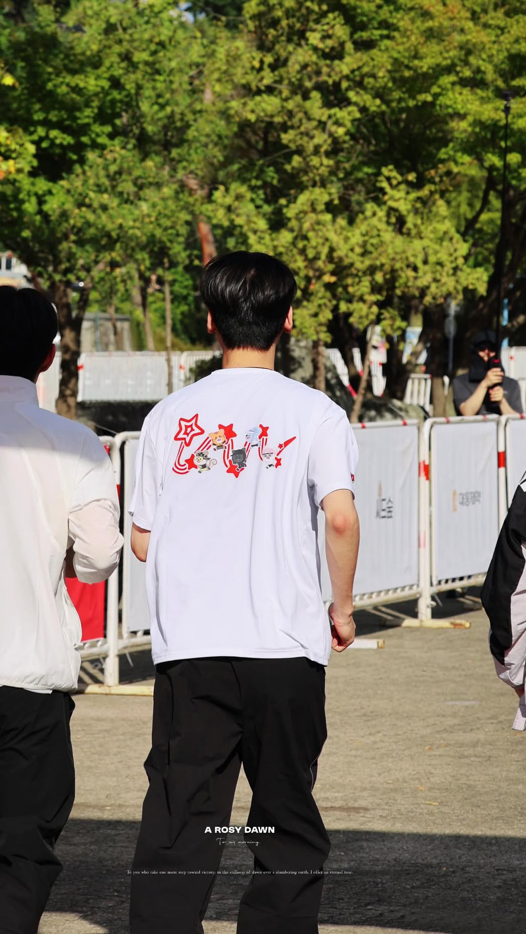 Representative background image loved by Doran fandom