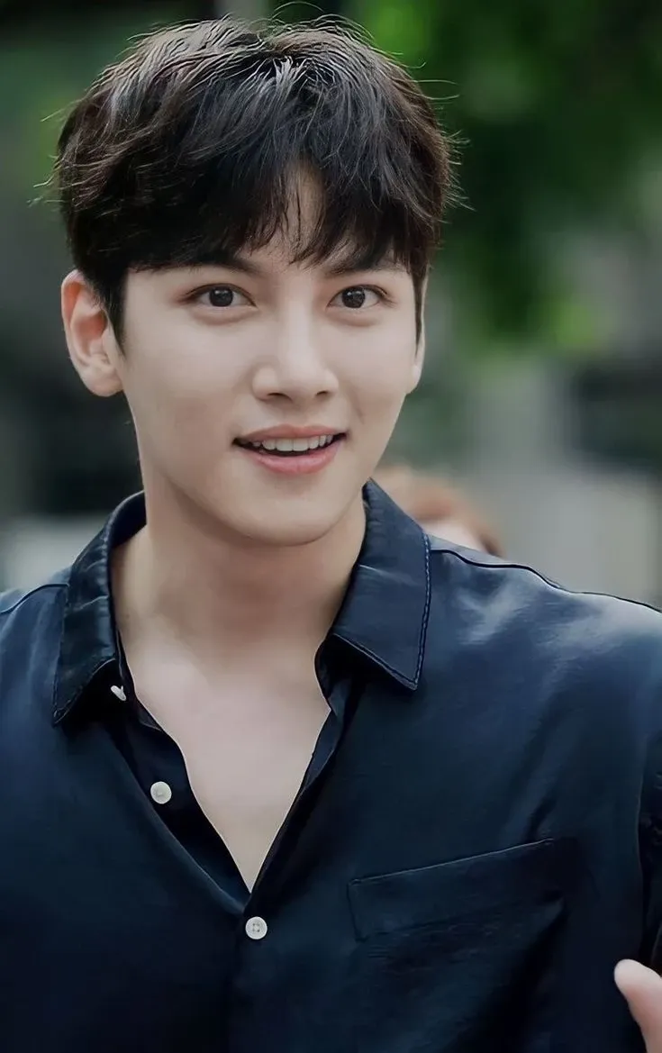 A moment captured by a fan of Ji Changwook