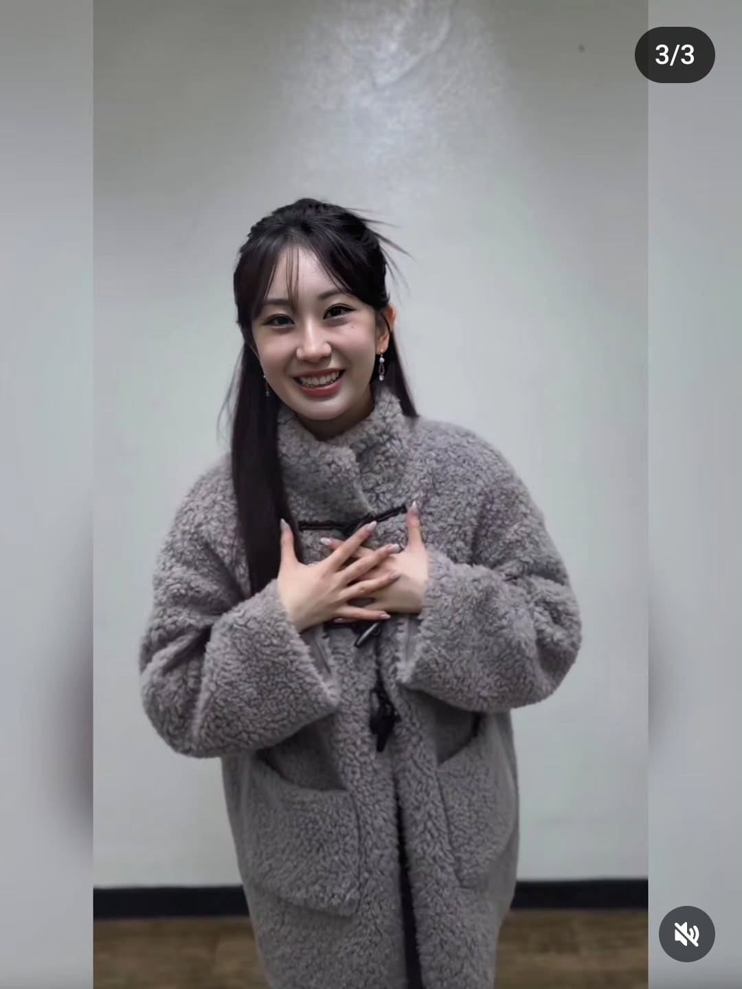 Cuplikan di balik layar dari Jeon Yujin