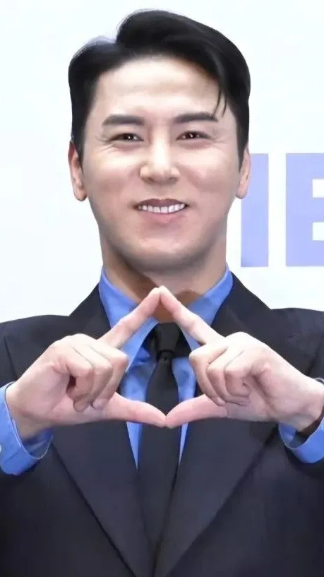 Foto kegiatan terbaru dari Jang Minho