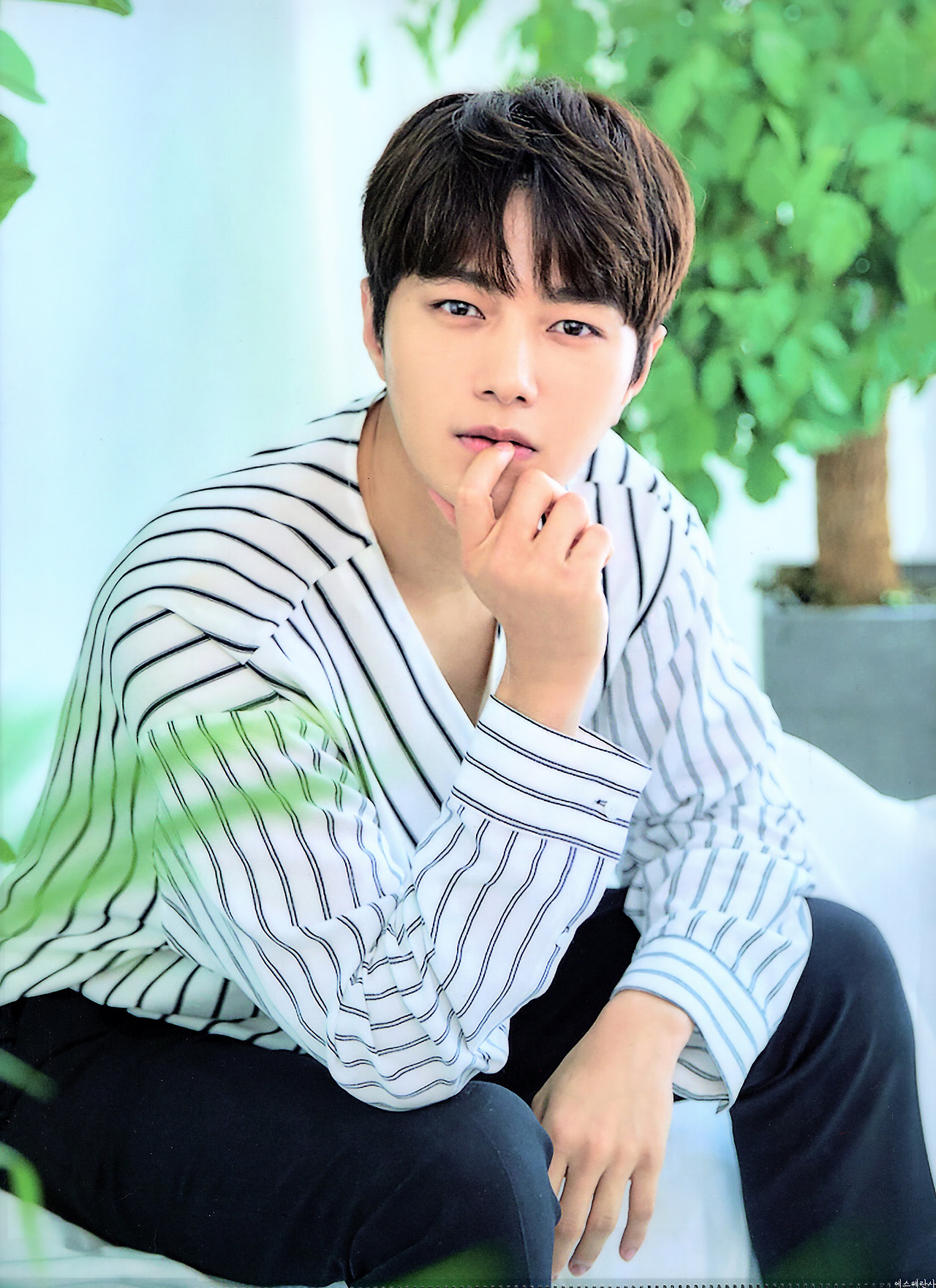 Recent activity shot of Kim Myungsoo (L)