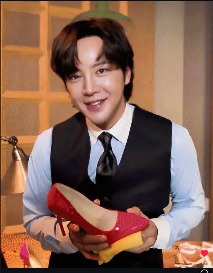 Recent activity shot of Jang Geunsuk