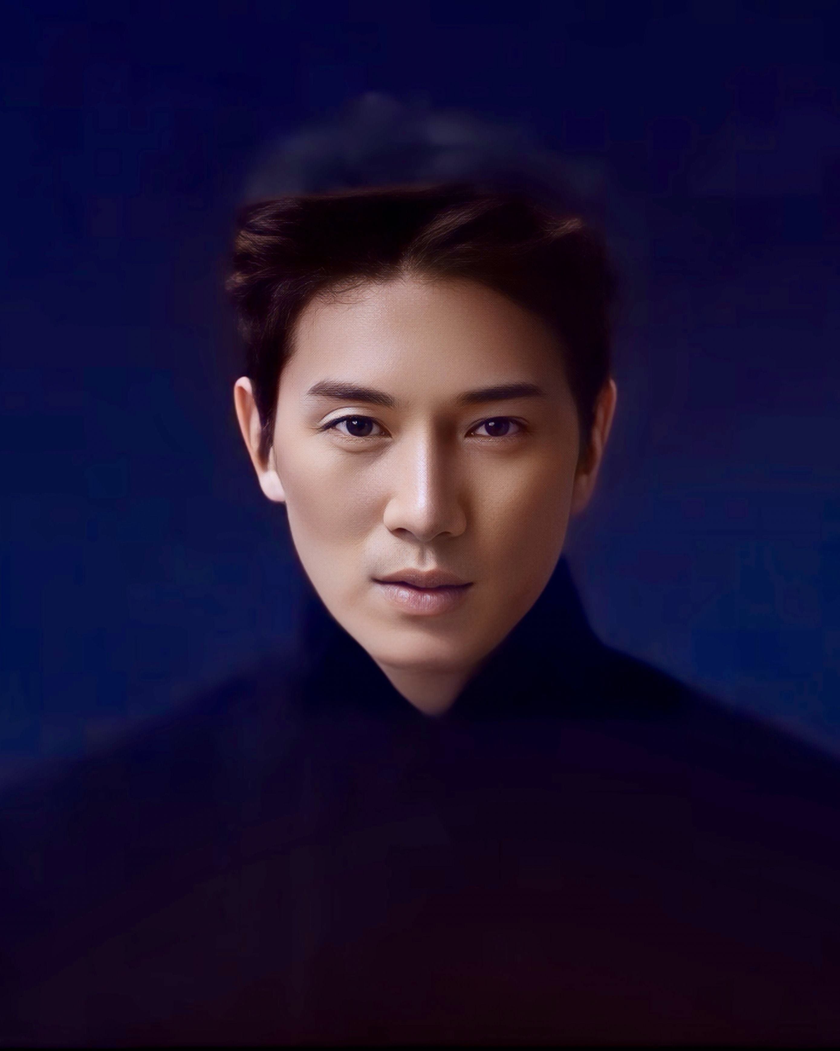 Behind-the-scenes cut of Ji Sung