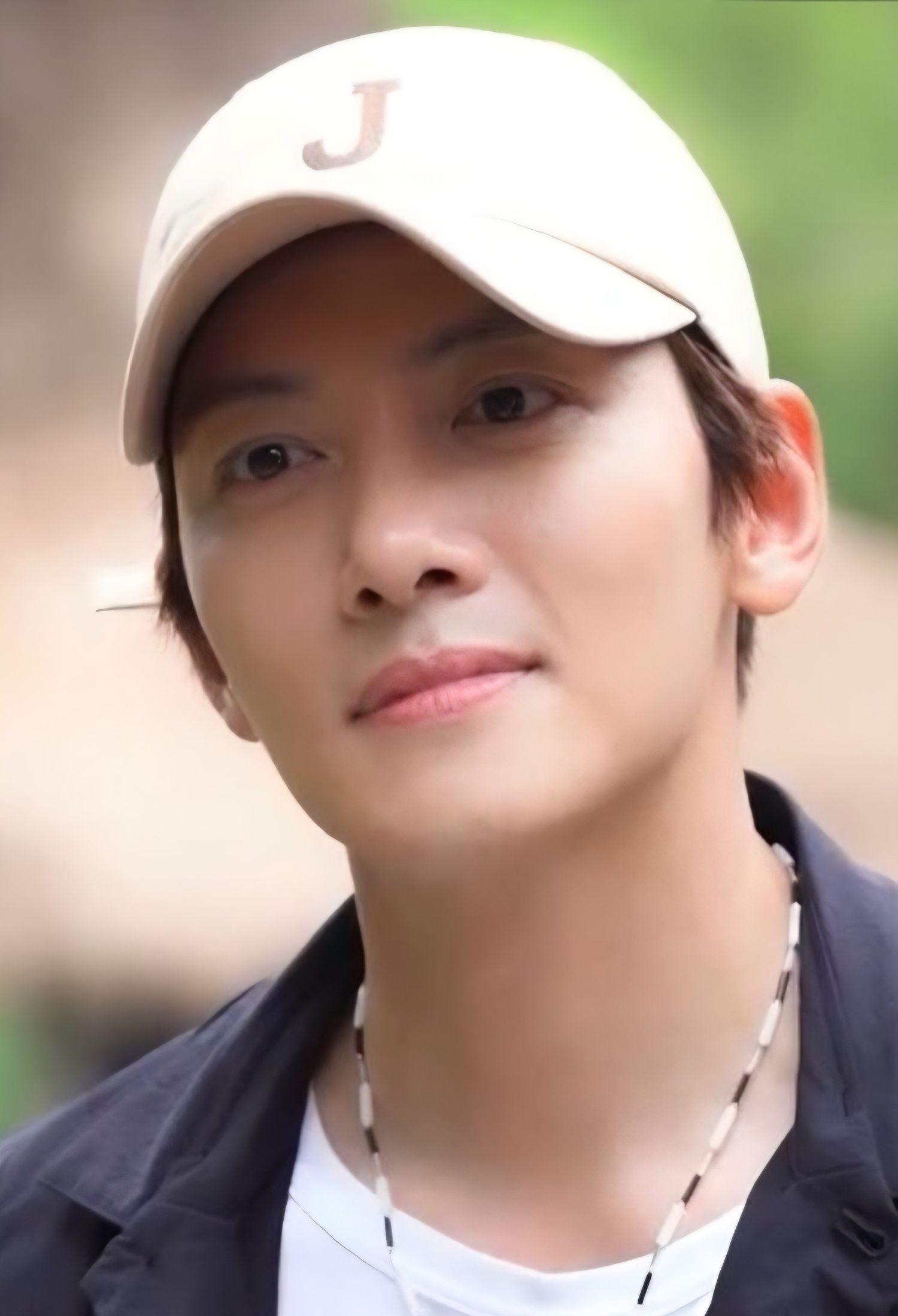 Behind-the-scenes cut of Ji Changwook