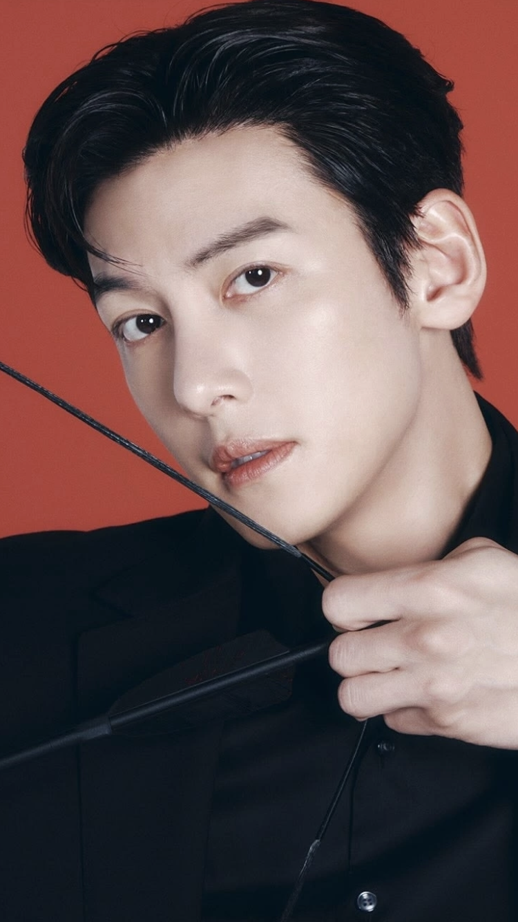 Ji Changwook background image recommended by Choeaedol Celeb fandom