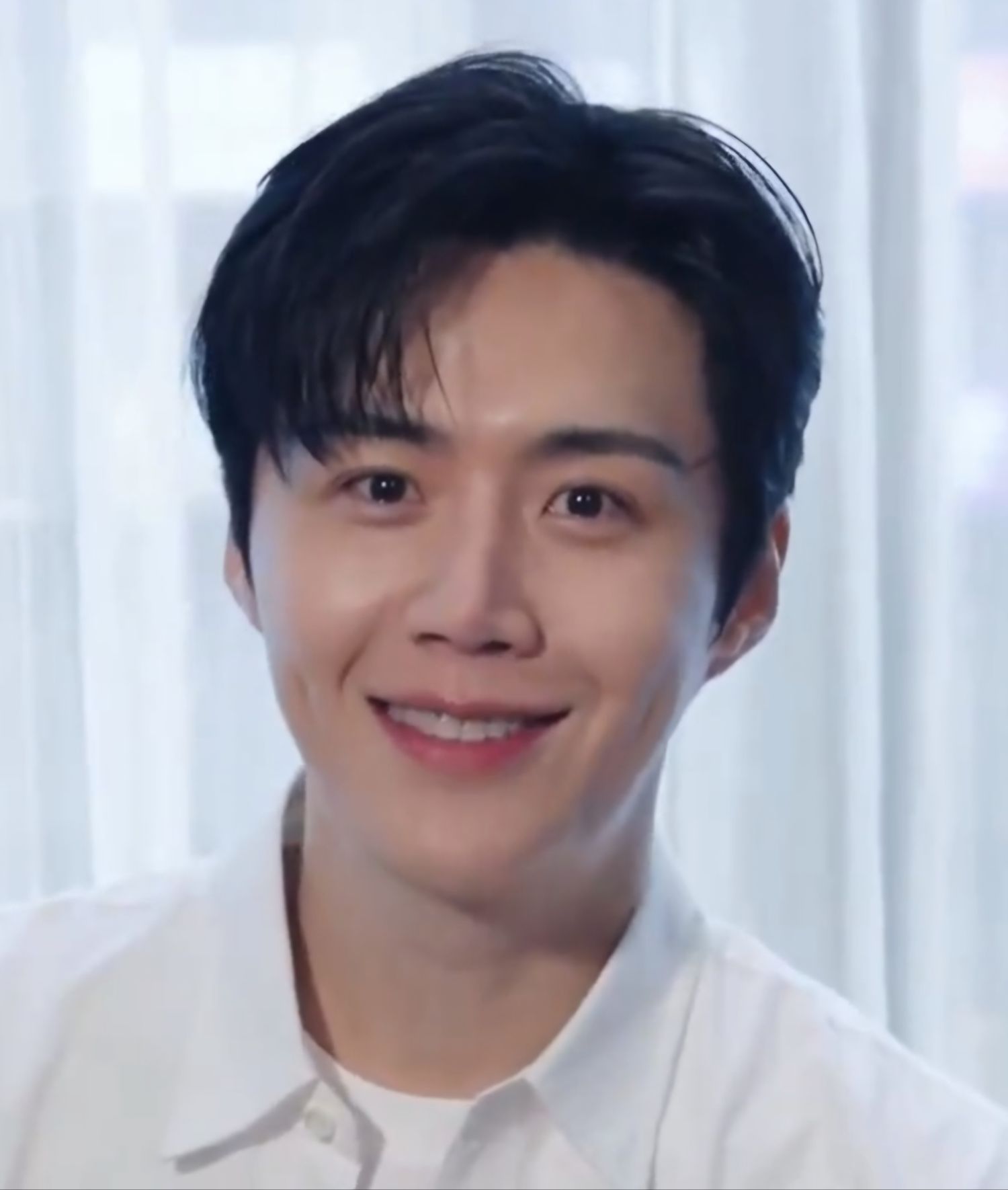 김선호의 최신 사진
