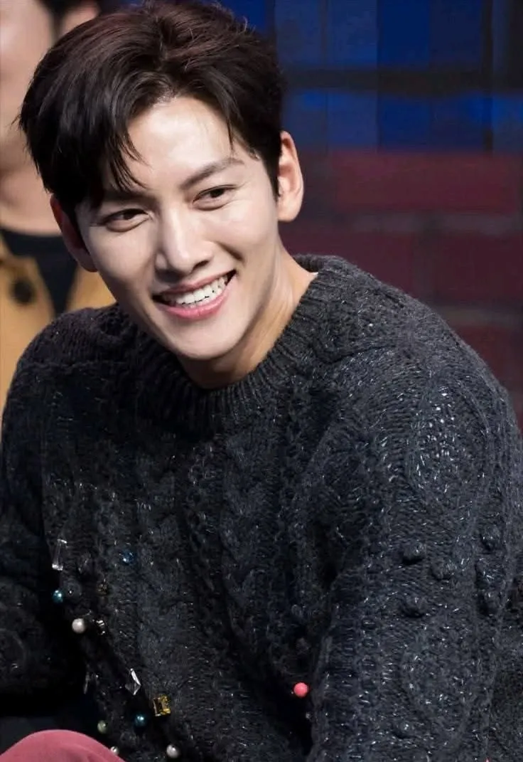 A moment captured by a fan of Ji Changwook