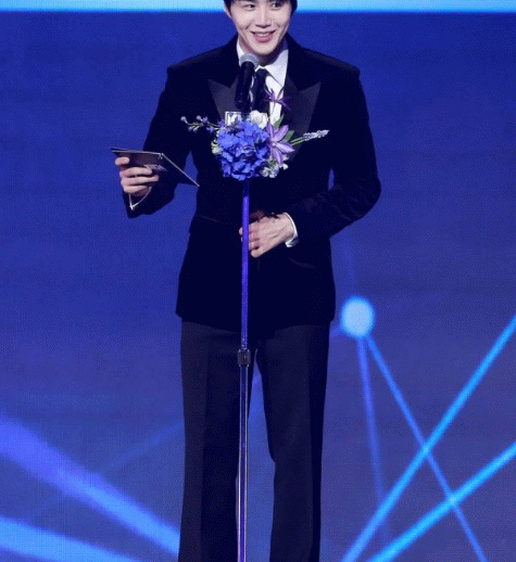 Foto kegiatan terbaru dari Kim Seonho