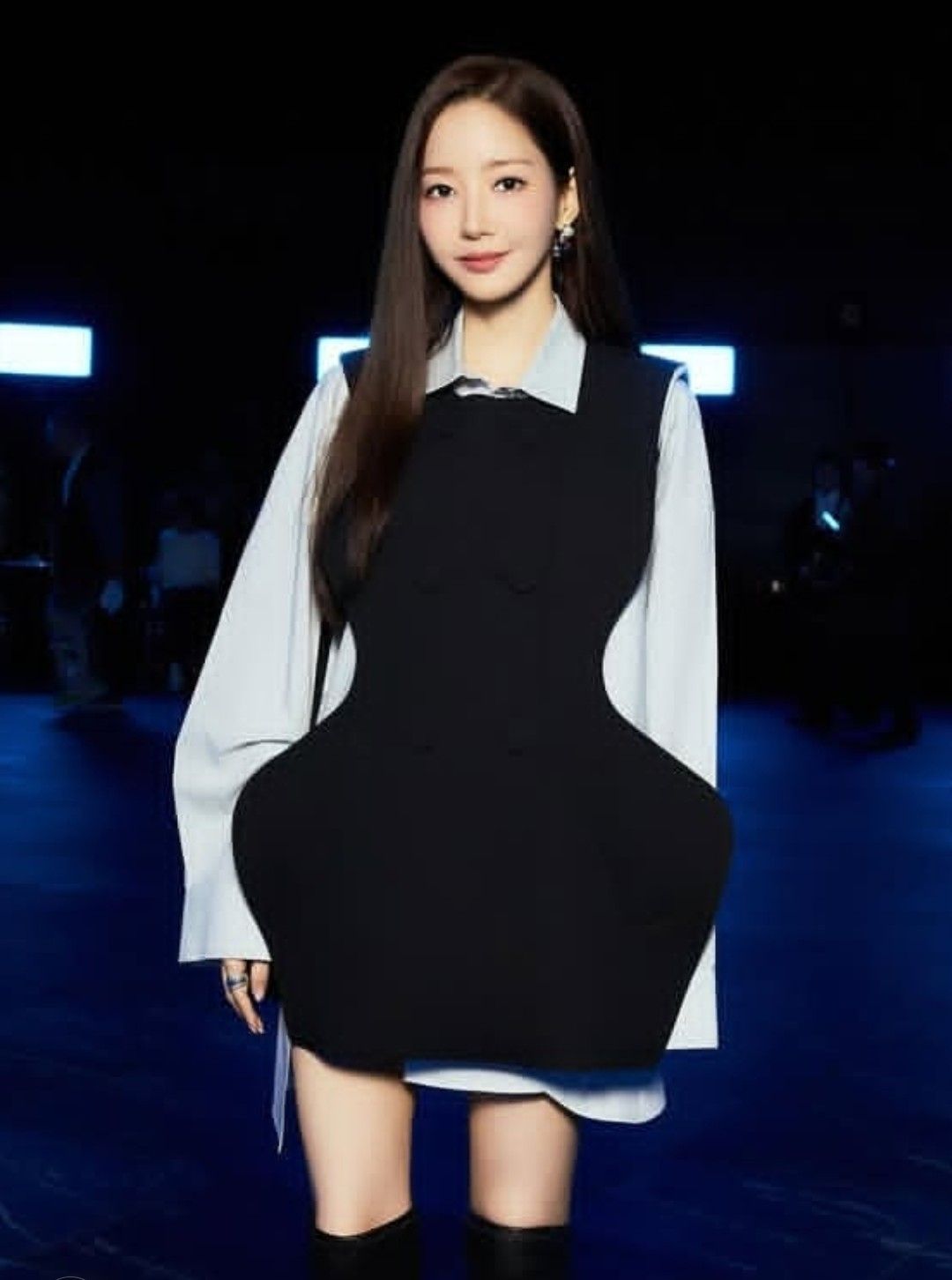 A moment captured by a fan of Park Minyoung