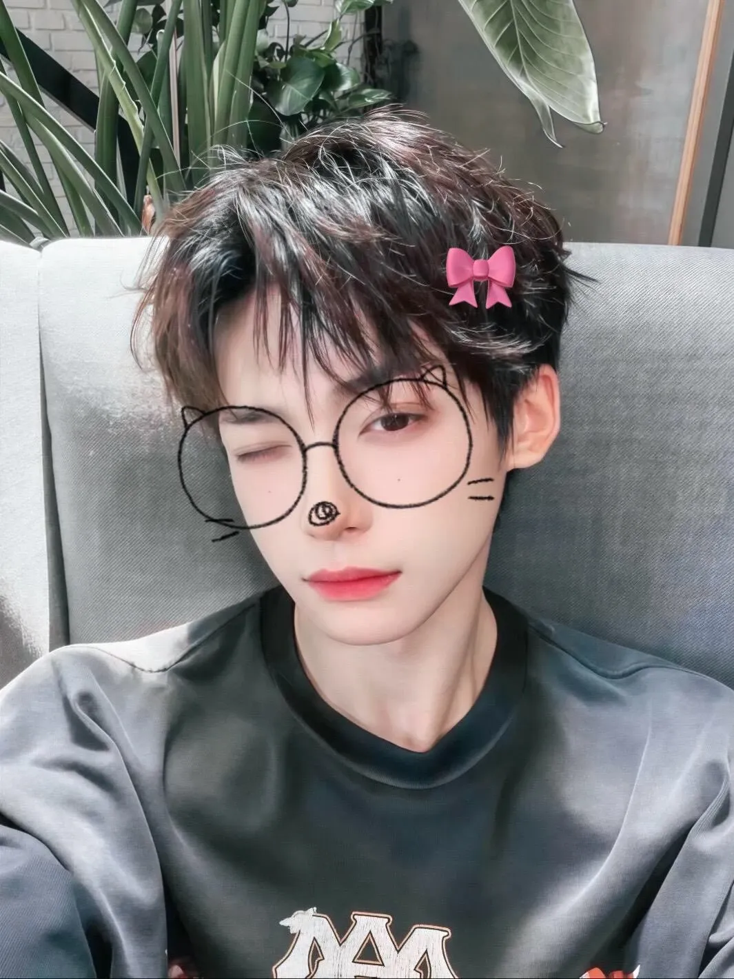 Latest photo of Zi Yu