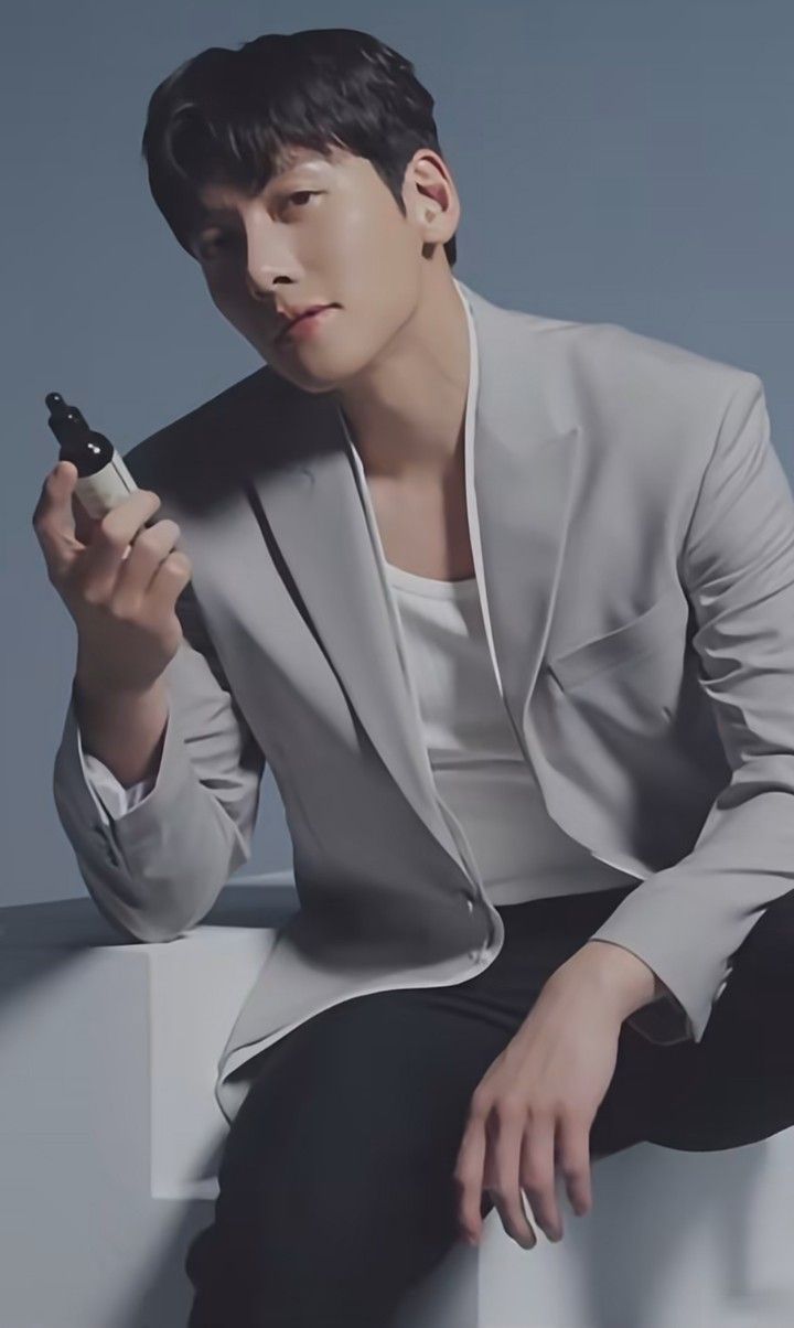 지창욱의 최신 사진