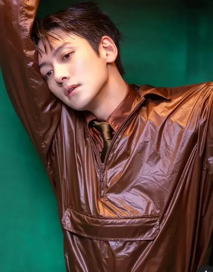 池昌旭的最新照片