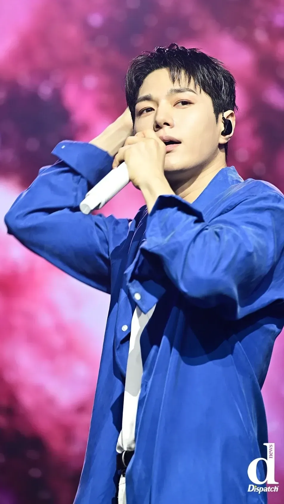 Representative background image loved by Kim Myungsoo (L) fandom