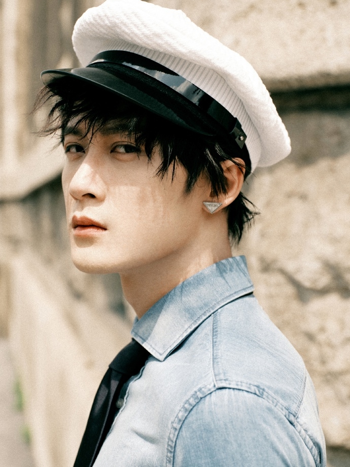 Latest photo of Tan Jianci