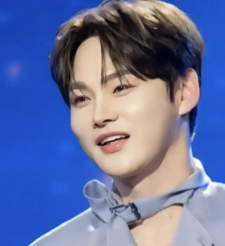 박서진 최근 활동샷