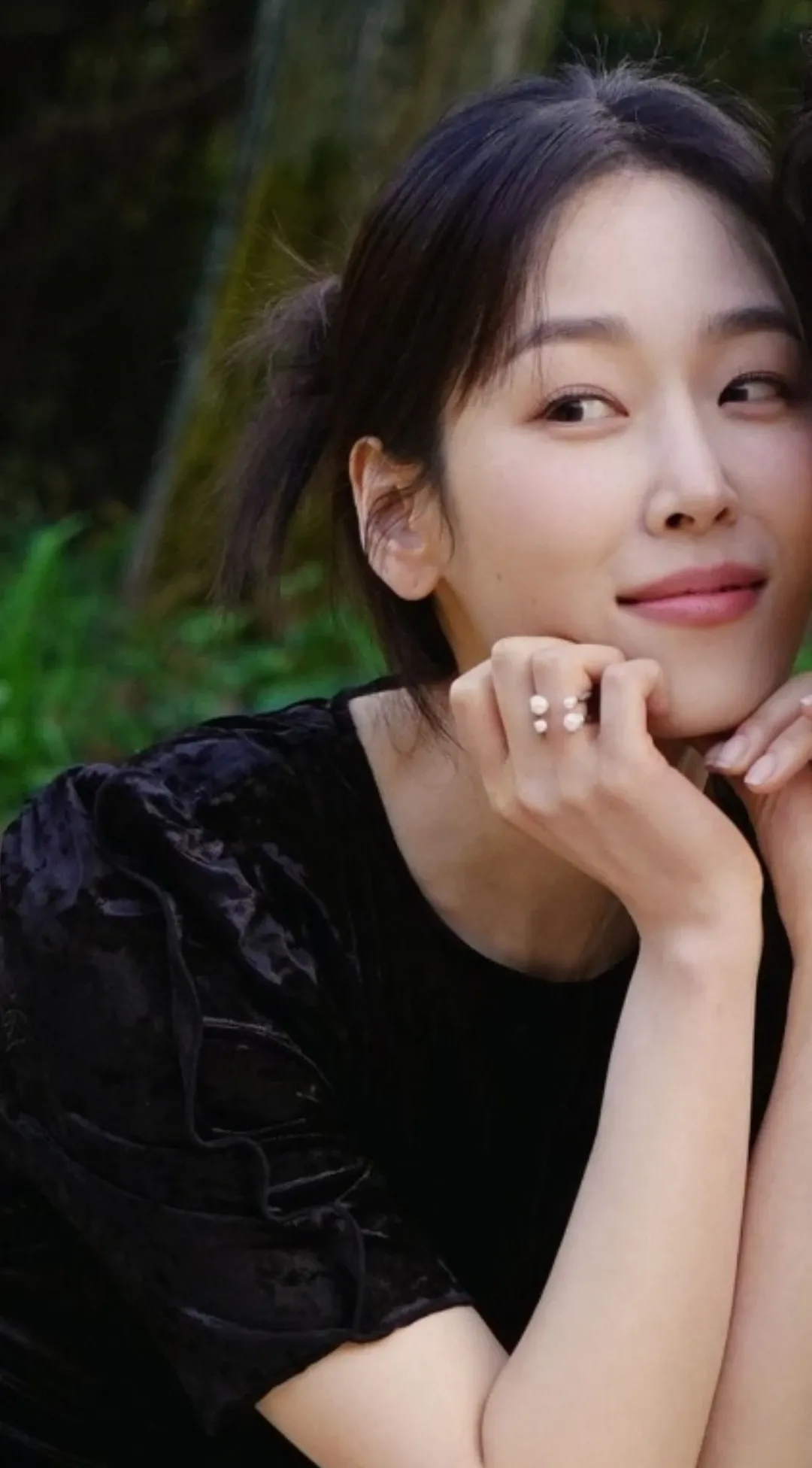 Latest photo of Seo Hyunjin