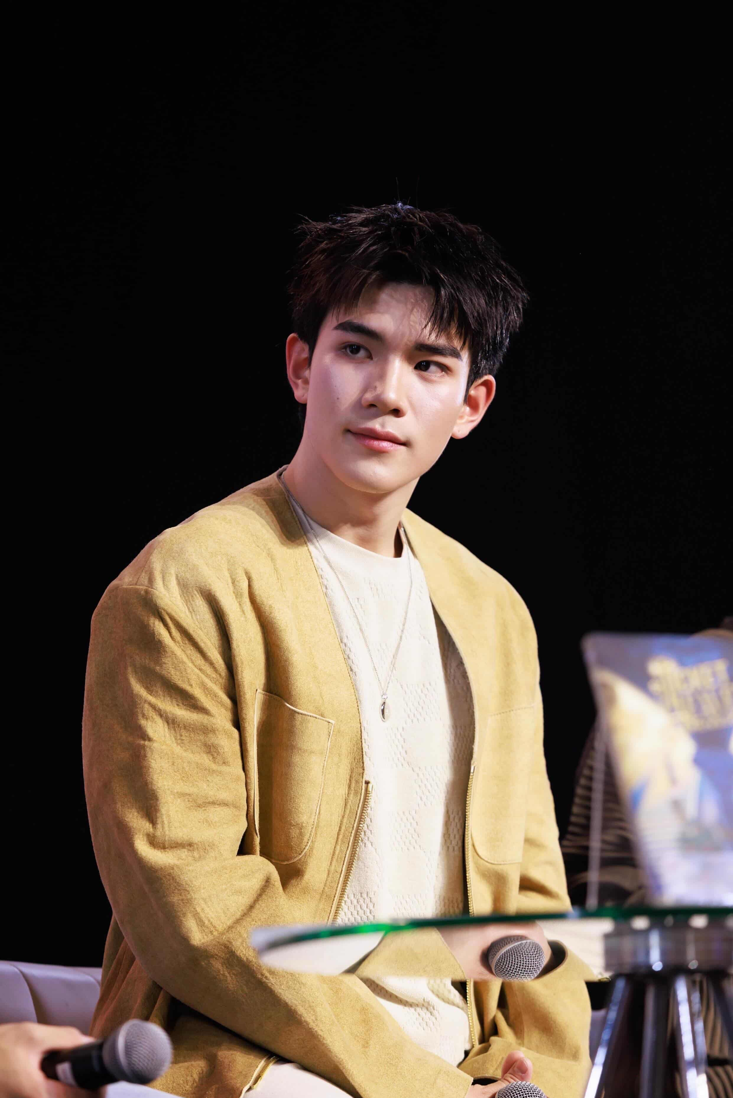 Behind-the-scenes cut of Fourth