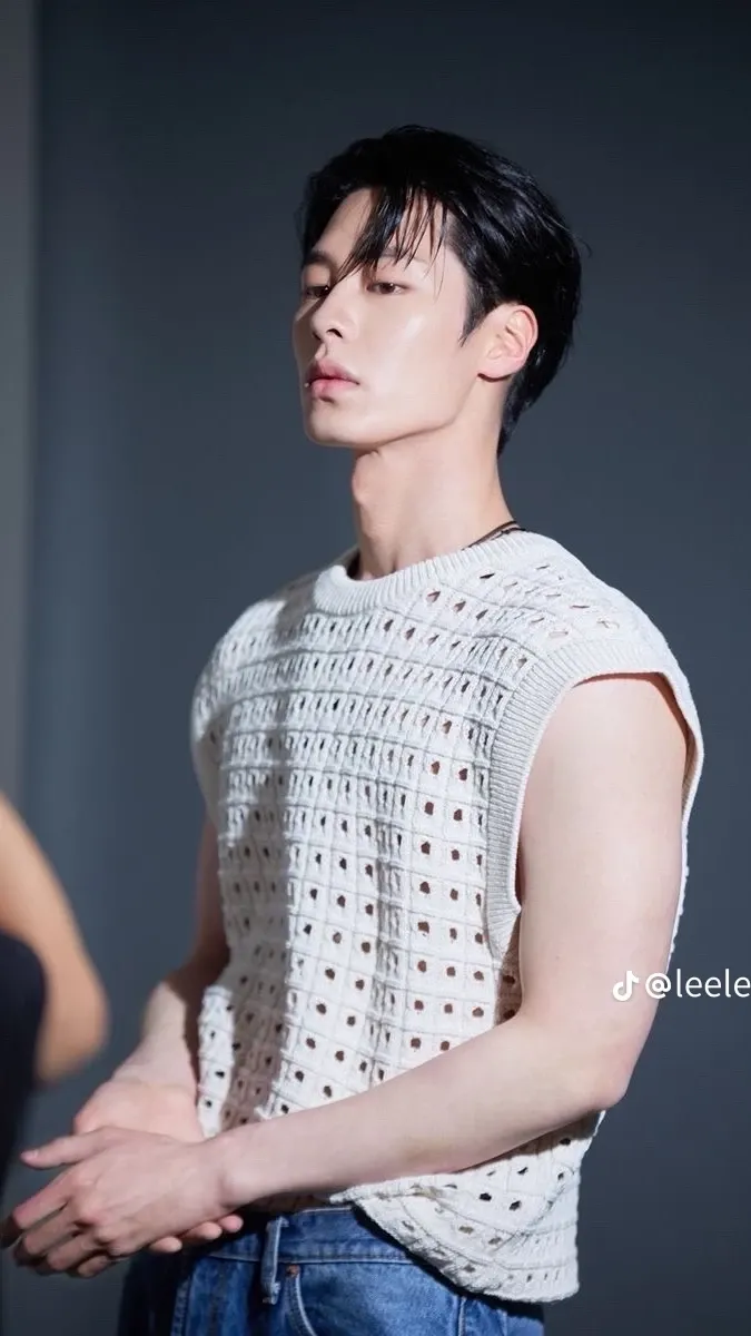 Lee Jaewook background image recommended by Choeaedol Celeb fandom