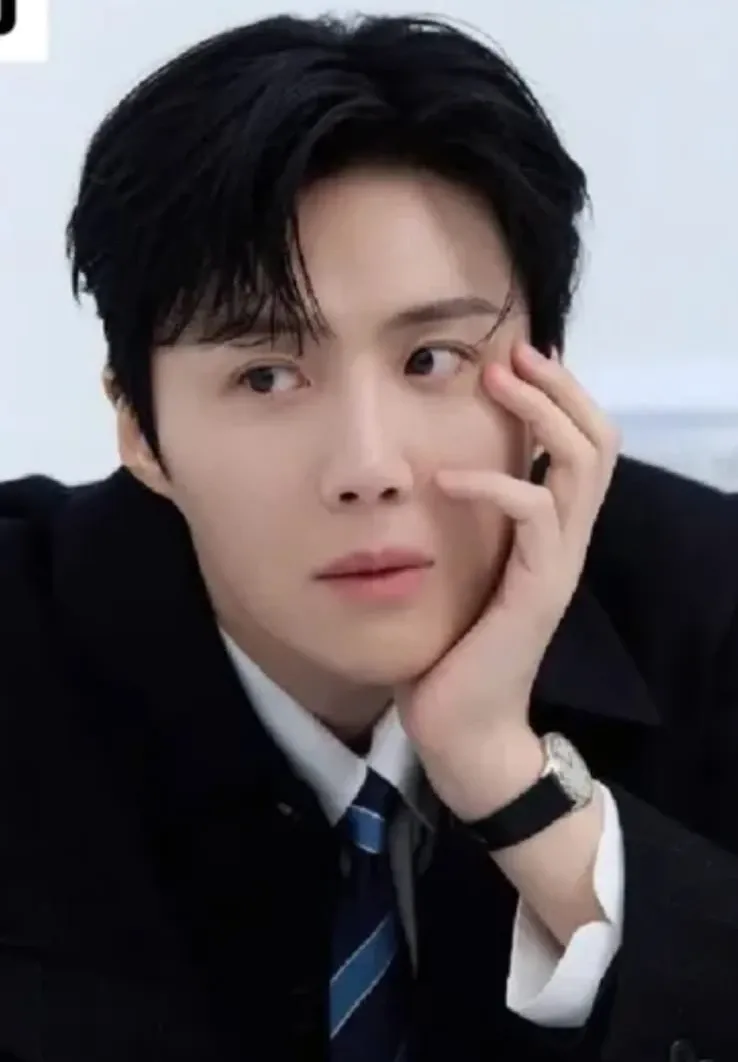 Cuplikan di balik layar dari Kim Seonho