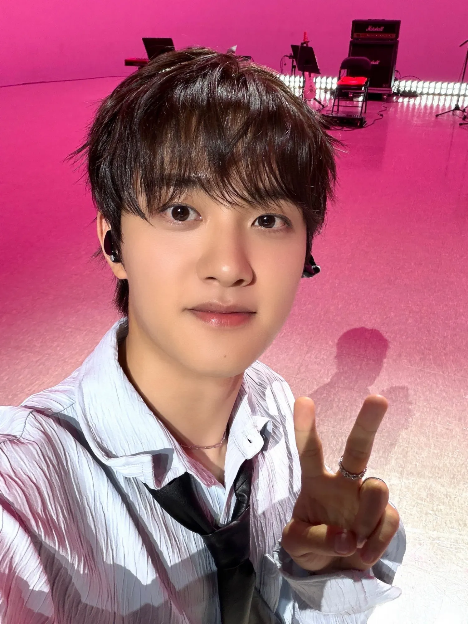 Cuplikan di balik layar dari Doh Kyungsoo (D.O.)
