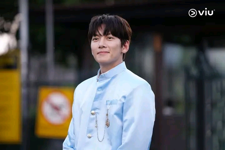 A moment captured by a fan of Ji Changwook