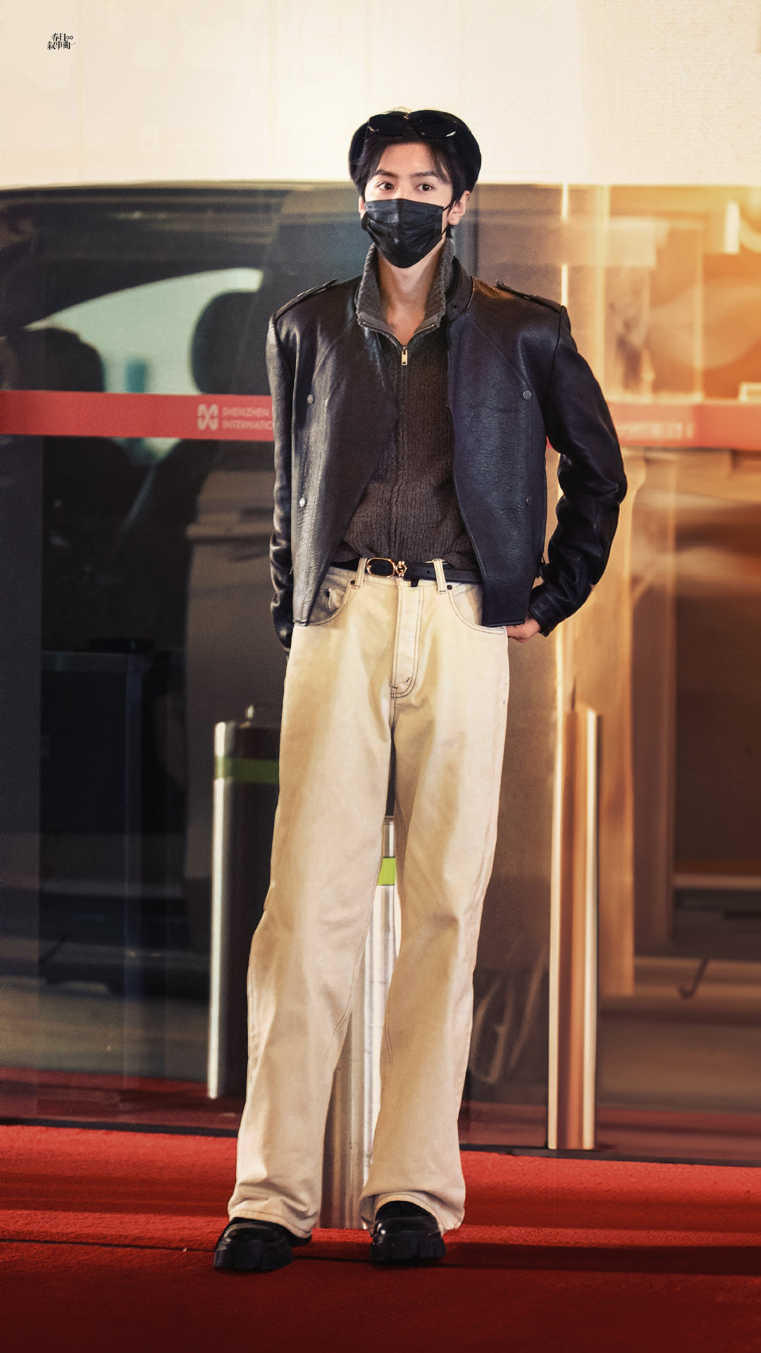 Emotional wallpaper shared by fans for Chen Zhe Yuan