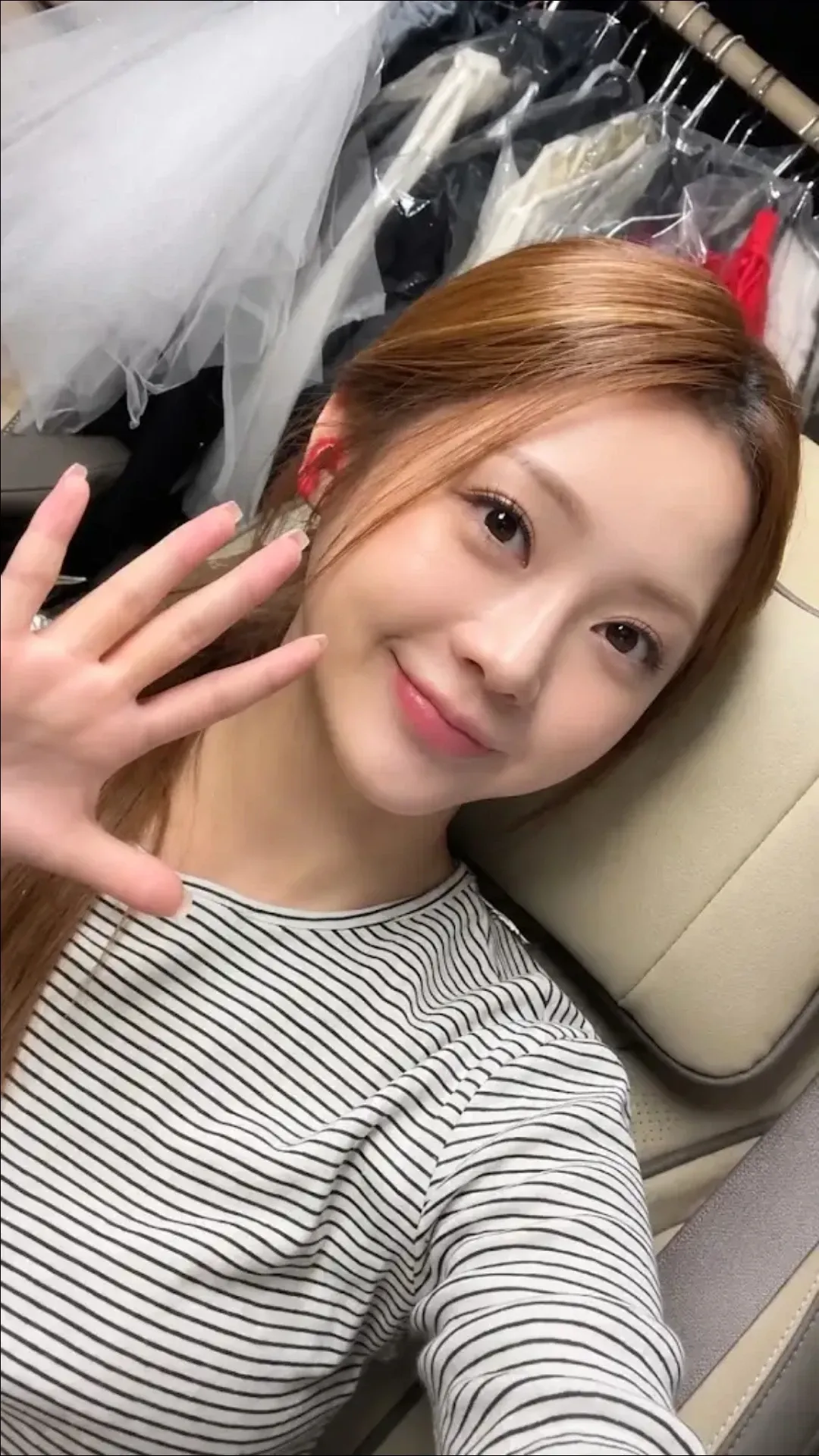 홍지윤의 비하인드 컷