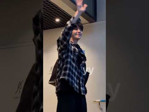 キム・ソンホの最近の活動ショット