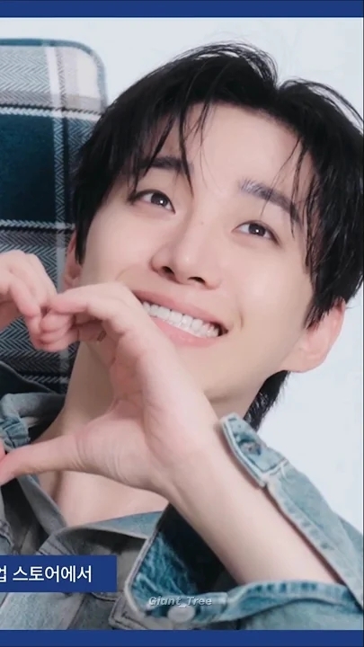 粉絲拍下的李俊昊瞬間