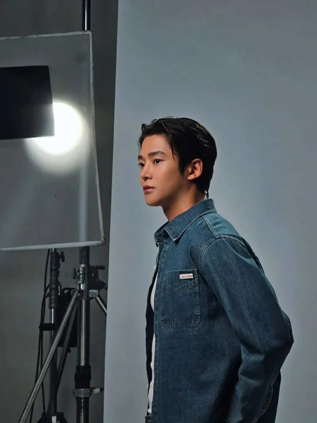 Cuplikan di balik layar dari Rowoon