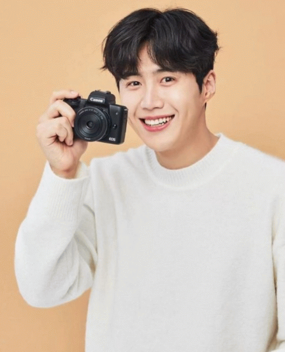 Foto terbaru dari Kim Seonho