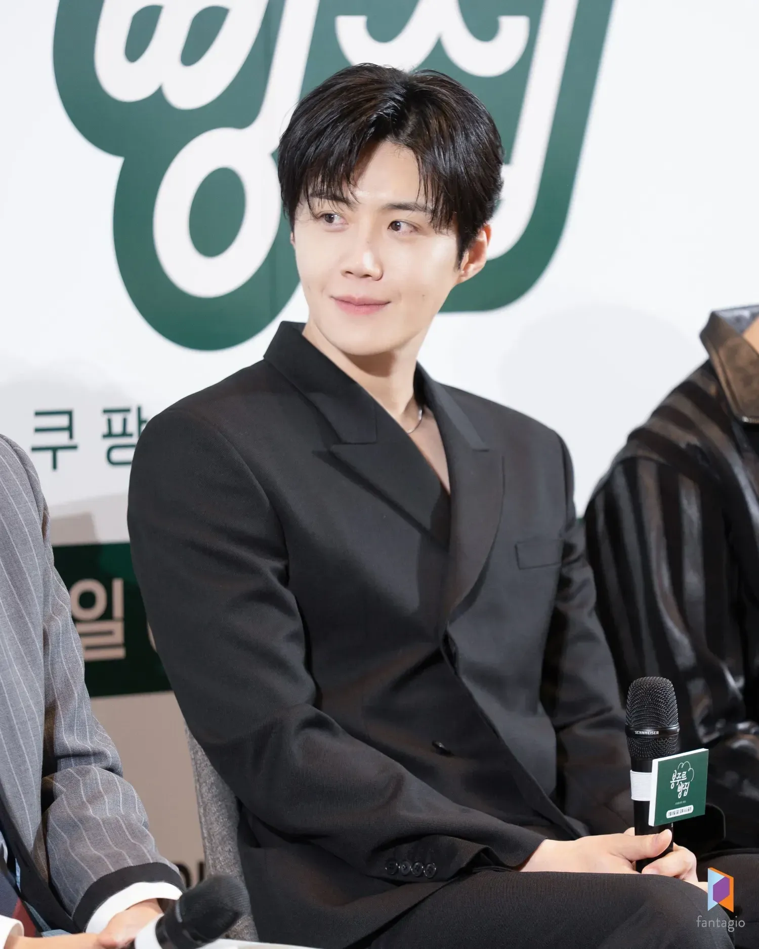 Recent activity shot of Kim Seonho