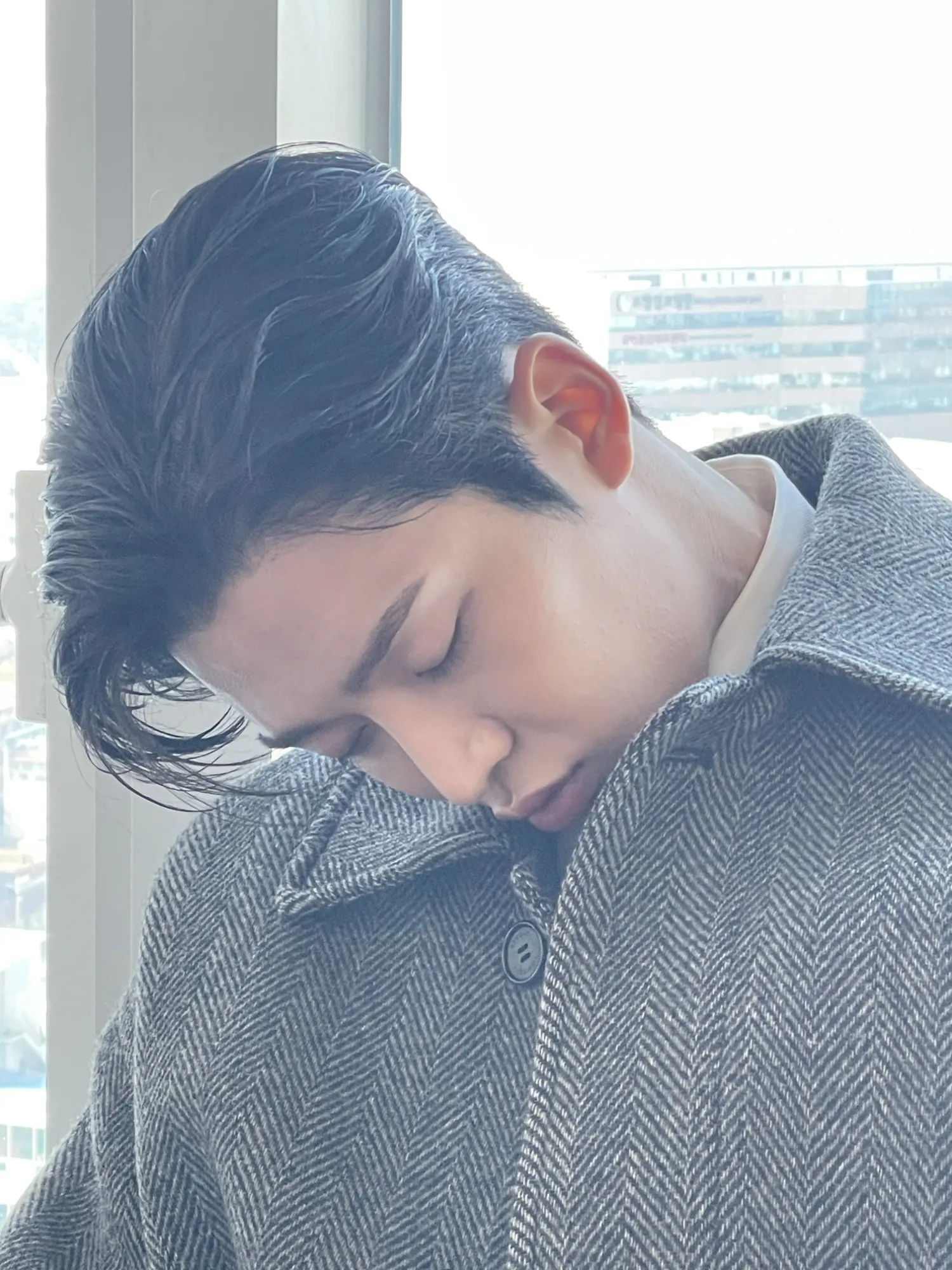 Foto kegiatan terbaru dari Rowoon