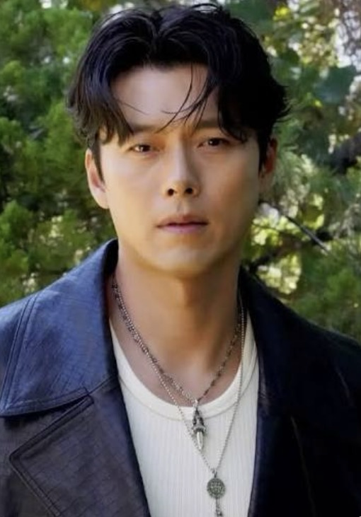 Cuplikan di balik layar dari Hyun Bin