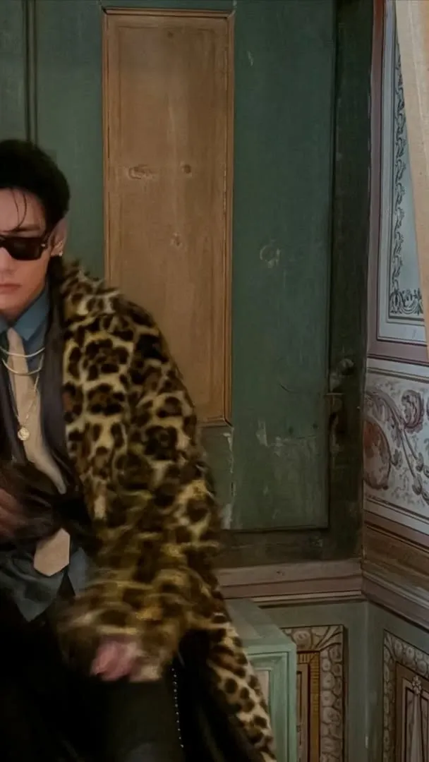 Behind-the-scenes cut of Kim Taehyung (V)
