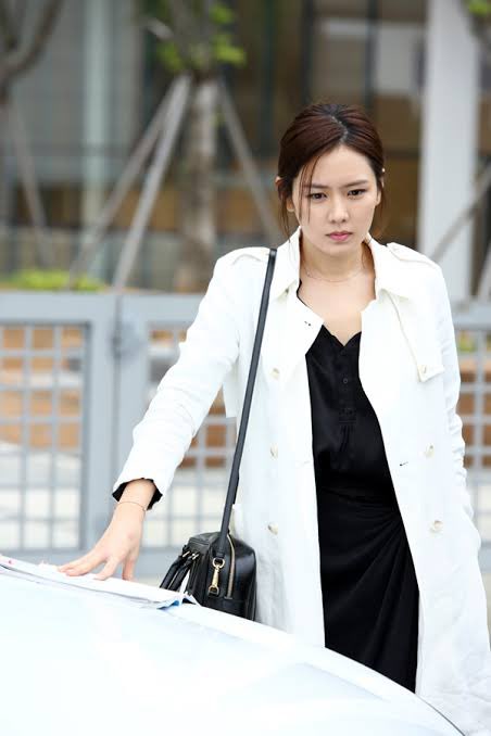 Foto terbaru dari Son Yejin