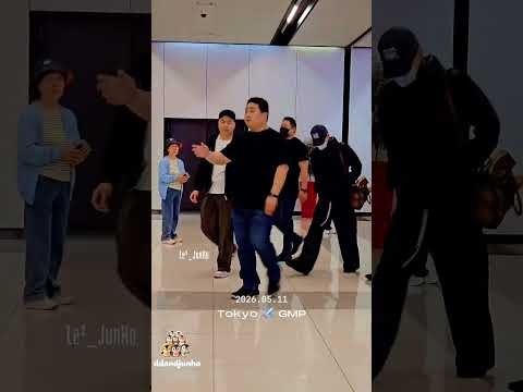Recent activity shot of Lee Junho
