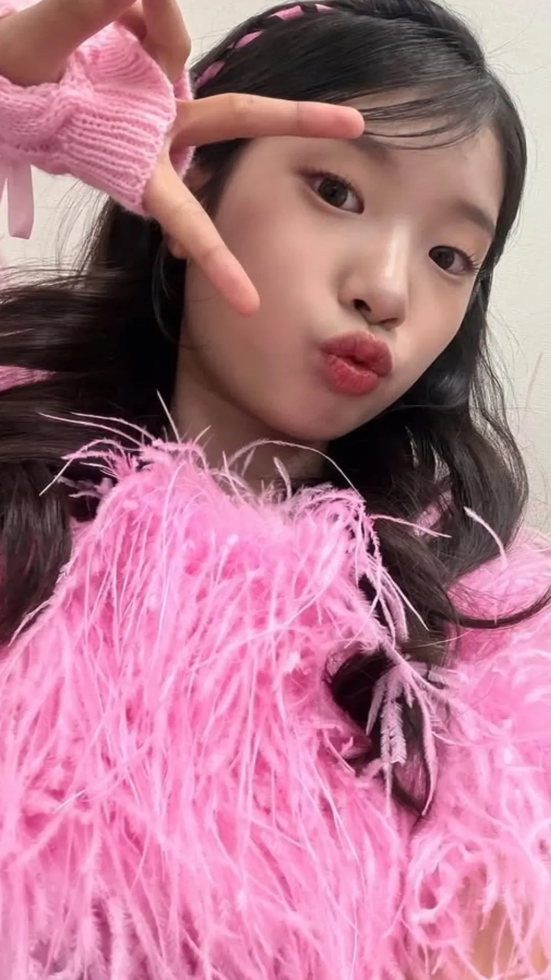 Representative background image loved by Bin Yeseo fandom