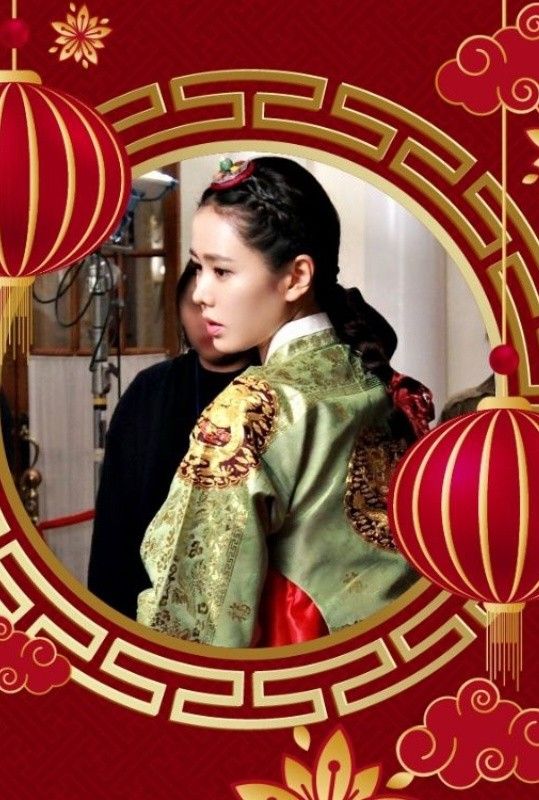 ソン・イェジンの最近の活動ショット