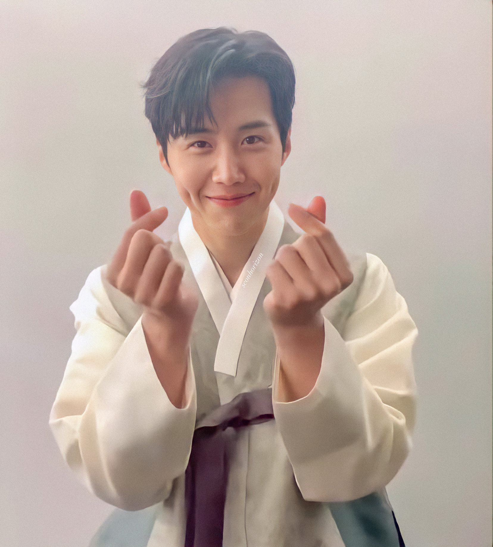 김선호의 비하인드 컷